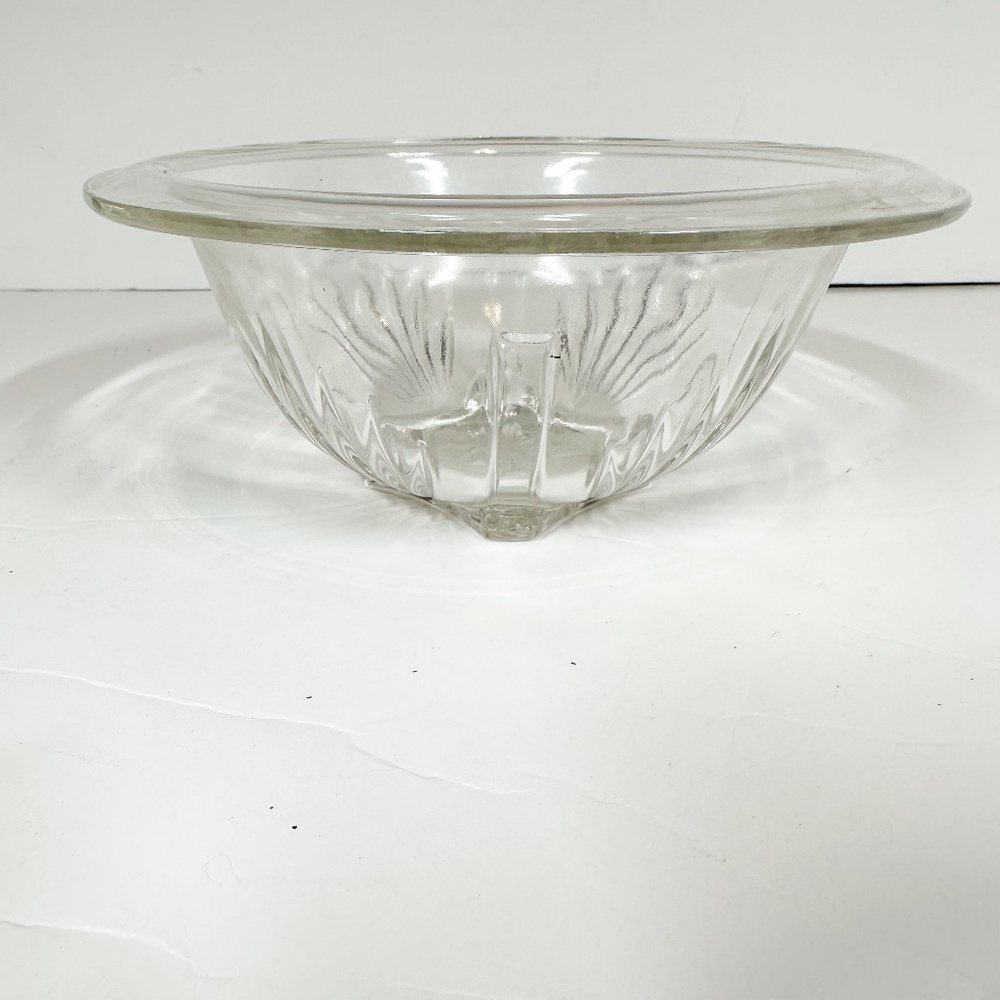 vintage Star Clear 7" Mixing Bowl by Federal Glass serving kitchen glassware